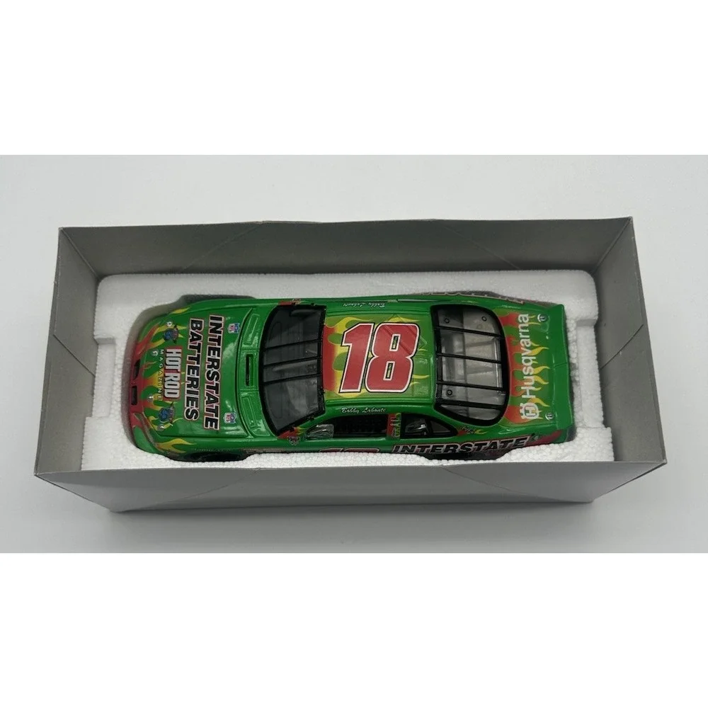 1998 ACTION BOBBY LABONTE #18 INTERSTATE BATTERIES HOT ROD 1/24 LE 1/2000